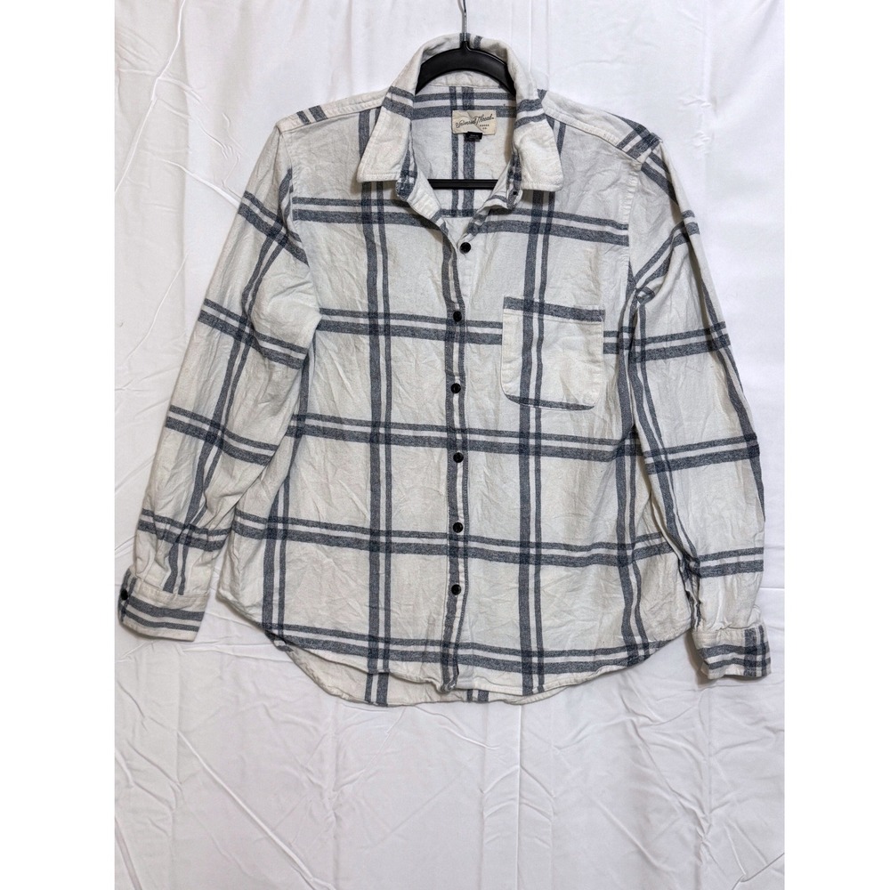 Universal Thread Plaid Button Down Shirt Long Sleeve Relaxed Fit Womens Medium - Picture 1 of 4